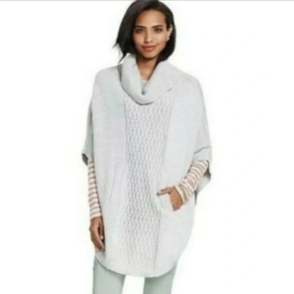 Cabi Style 3003 Gray Glacier Poncho Cable Knit Cowl Neck Sweater Size Large